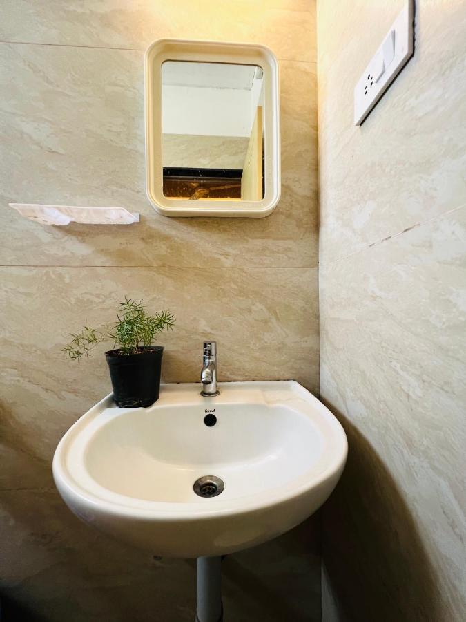 Raja Residency Hotel Alāndurai Екстериор снимка